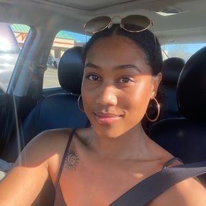 Meet your Posher, Maryam